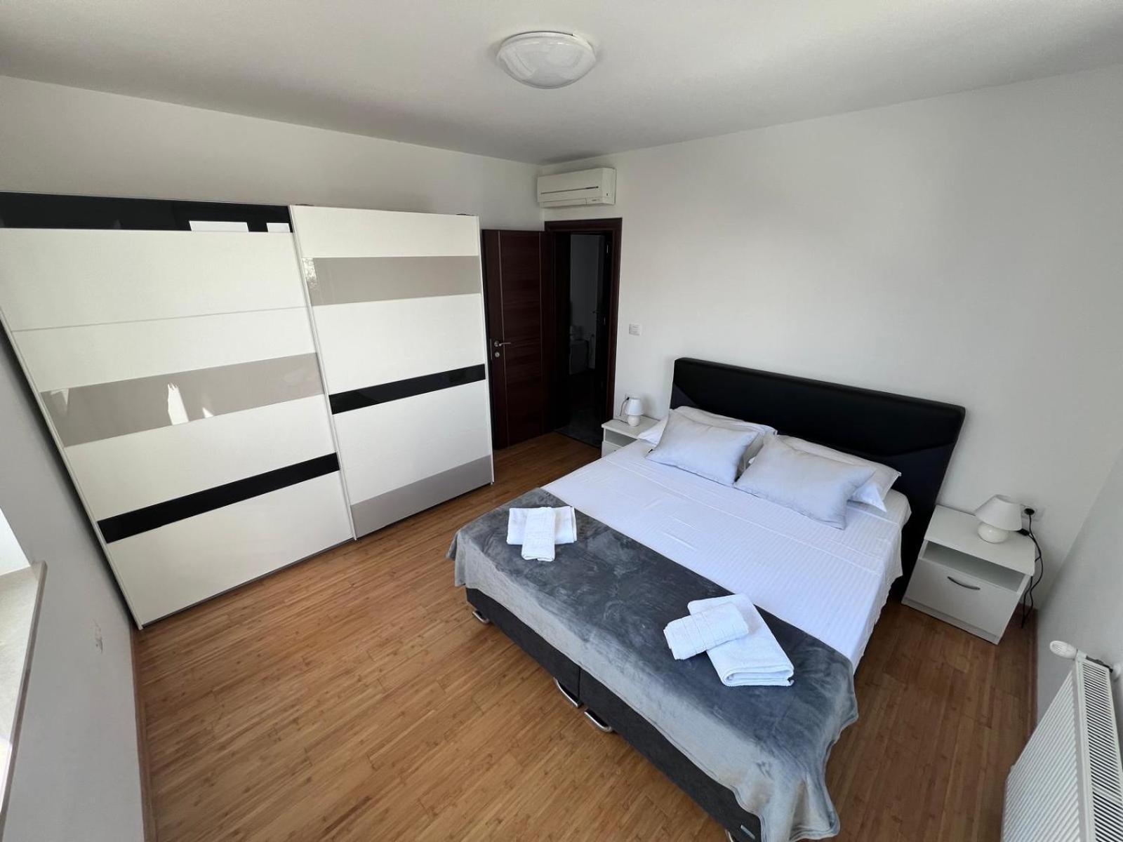 Seascape Deluxe Residence بيشكانا أوفالا المظهر الخارجي الصورة