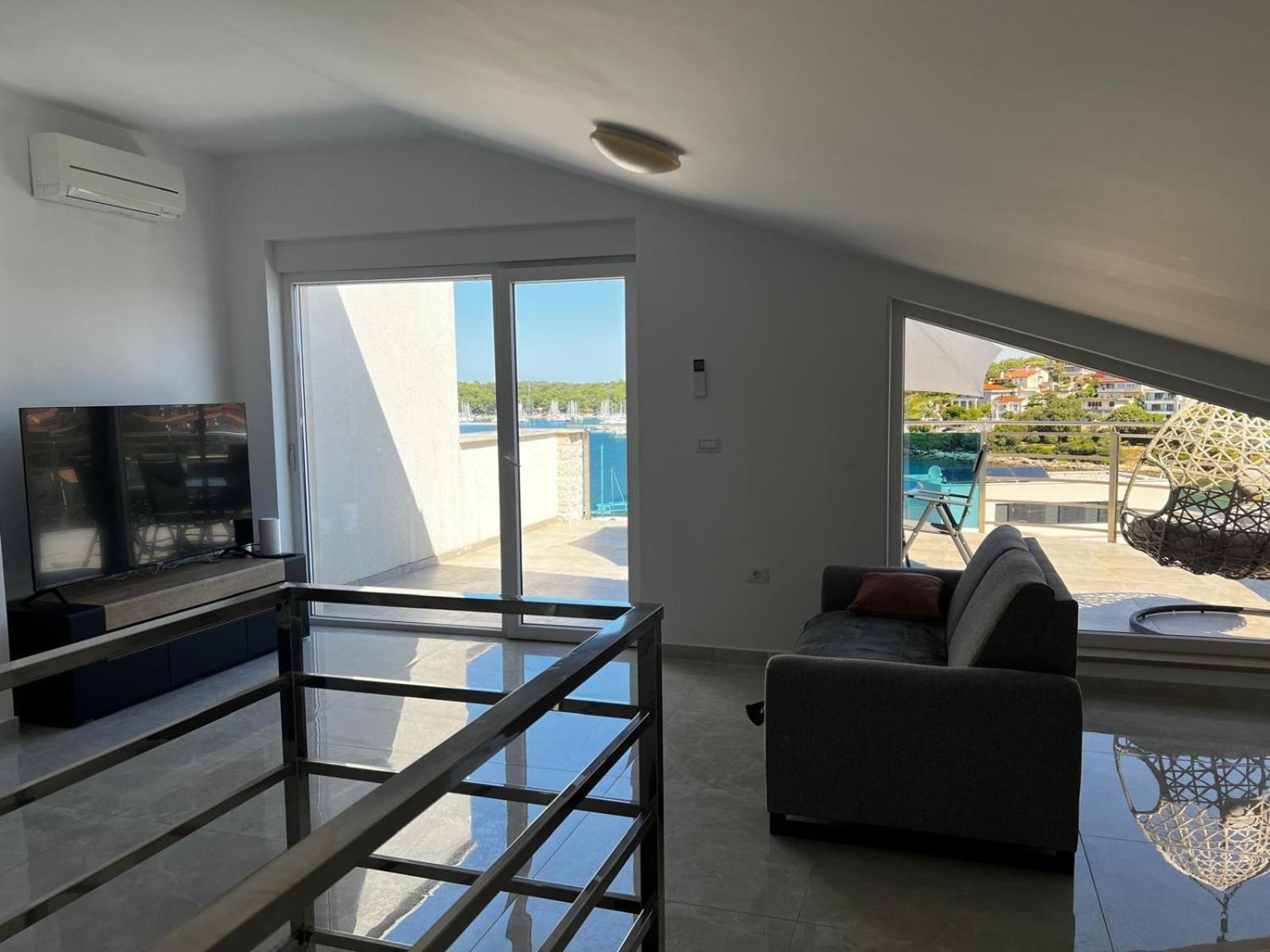 Seascape Deluxe Residence بيشكانا أوفالا المظهر الخارجي الصورة